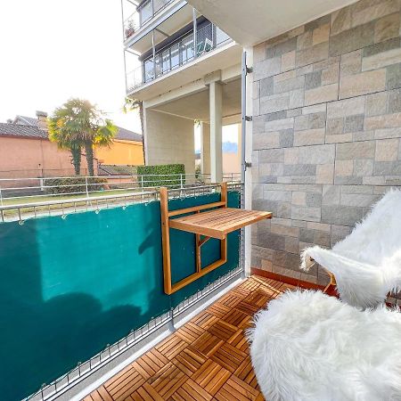 Bright Tiny Studio - Shared Pool & Sauna - Free Parking - Air Condition Muralto 외부 사진